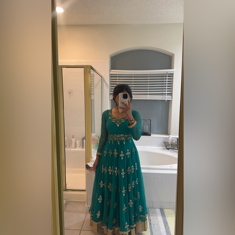 INDIAN DRESS
